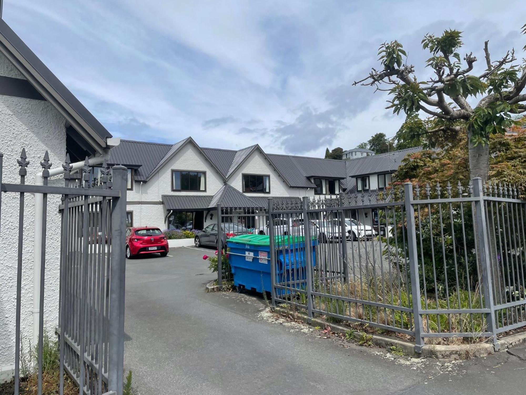 Allan Court Motel Dunedin Exterior photo