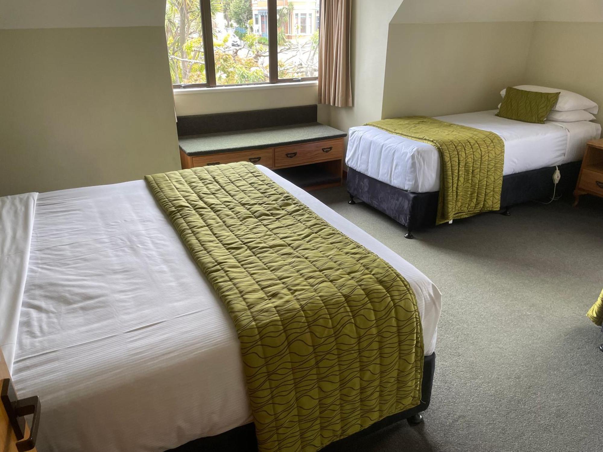 Allan Court Motel Dunedin Exterior photo